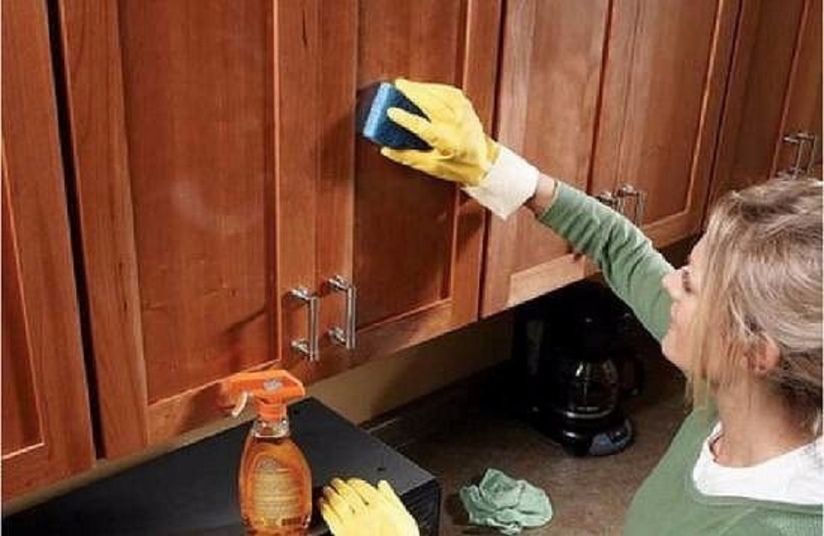Fa konyhabútor tisztítása? | nlc