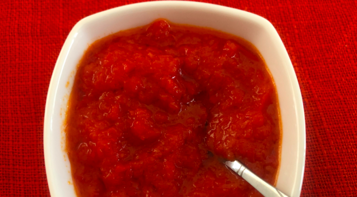 A szomszédasszonyomnál kóstoltam a paprikalekvárt, rögtön tudtam, hogy nekem is el kell készítenem